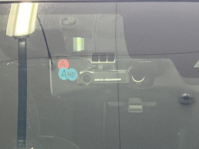 エクストレイル ２０Ｘ　純正９型ナビ　全周囲カメラ　後席モニター　禁煙車　電動リアゲート　ドラレコ　コーナーセンサー　スマートキー　ＬＥＤヘッド　ビルトインＥＴＣ　純正１８インチアルミ　オートライト（6枚目）