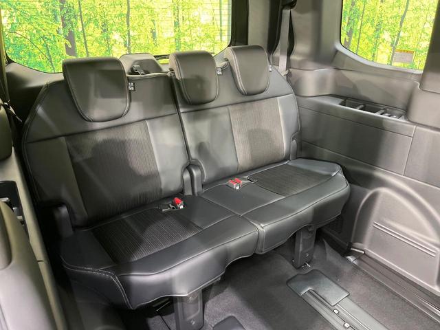 ステップワゴン スパーダ　登録済未使用車　純正１１インチＳＤナビ　両側電動スライドドア　バックカメラ　衝突被害軽減装置　レーダークルーズコントロール　フルセグＴＶ　Ｂｌｕｅｔｏｏｔｈ　ＬＥＤヘッド　オートエアコン　オートライト（9枚目）