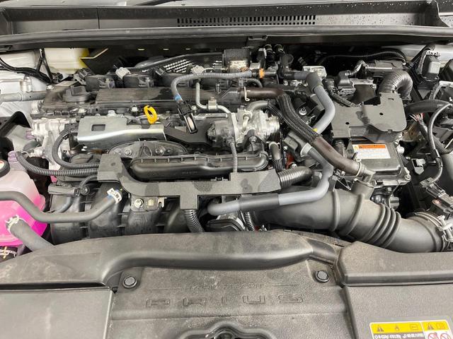 プリウス Ｚ　純正１２型ナビ　ガラスルーフ　全周囲カメラ　衝突被害軽減システム　禁煙車　電動リアゲート　ハーフレザーシート　前席シートエアコン　パワーシート　ドラレコ　コーナーセンサー　スマートキー　ＬＥＤヘッド（18枚目）