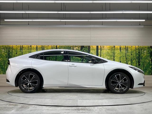 プリウス Ｚ　純正１２型ナビ　ガラスルーフ　全周囲カメラ　衝突被害軽減システム　禁煙車　電動リアゲート　ハーフレザーシート　前席シートエアコン　パワーシート　ドラレコ　コーナーセンサー　スマートキー　ＬＥＤヘッド（65枚目）
