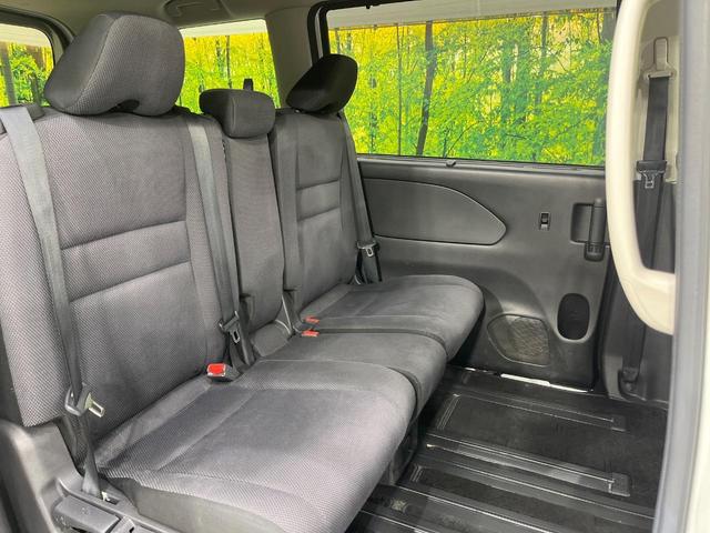 セレナ X 純正ナビ 後席モニター 両側電動スライド 衝突軽減装置 オートエアコン スマートキー プッシュスタート バックカメラ フルセグTV Bluetooth クルーズコントロール サンシェード(9枚目)