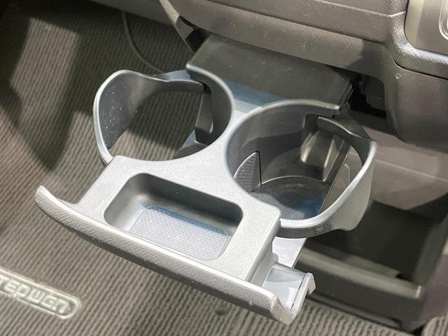 ステップワゴン Ｇ　インターナビＥセレクション　ＳＤナビ　両側電動スライド　ＥＴＣ　バックカメラ　オートエアコン　ＨＩＤヘッド　クルーズコントロール　スマートキー　アイドリングストップ　１５インチアルミホイール　シートリフター　サンシェード（52枚目）