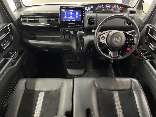 Ｎ－ＢＯＸカスタム Ｌターボ　純正８インチＳＤナビ　両側電動スライドドア　バックカメラ　衝突被害軽減装置　レーダークルーズコントロール　シートヒーター　ＬＥＤヘッド　ドライブレコーダー　ＥＴＣ　フルセグＴＶ　Ｂｌｕｅｔｏｏｔｈ（2枚目）