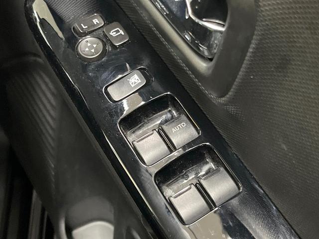 スペーシアカスタム ハイブリッドＧＳ　ＳＤナビ　電動スライドドア　衝突被害軽減システム　禁煙車　シートヒーター　ドラレコ　コーナーセンサー　スマートキー　ＬＥＤヘッド　ＥＴＣ　純正１４インチアルミ　車線逸脱警報　オートライト（28枚目）