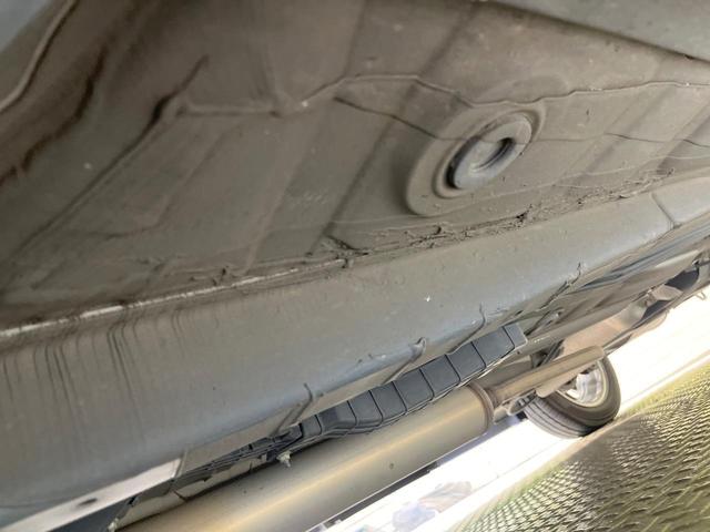 ソリオ ハイブリッドＭＺ　ＳＤナビ　両側電動スライド　衝突軽減装置　クルーズコントロール　ＥＴＣ　バックカメラ　ＨＩＤヘッド　シートヒーター　オートエアコン　スマートキー　プッシュスタート　Ｂｌｕｅｔｏｏｔｈ　フルセグＴＶ（23枚目）