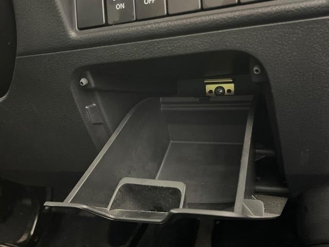 ソリオ ハイブリッドＭＺ　ＳＤナビ　両側電動スライド　衝突軽減装置　クルーズコントロール　ＥＴＣ　バックカメラ　ＨＩＤヘッド　シートヒーター　オートエアコン　スマートキー　プッシュスタート　Ｂｌｕｅｔｏｏｔｈ　フルセグＴＶ（50枚目）