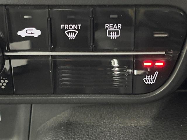 Ｎ－ＷＧＮカスタム Ｌ・ターボホンダセンシング　ターボ　純正ナビ　衝突軽減装置　レーダークルーズ　ＬＥＤヘッド　ドラレコ　ＥＴＣ　シートヒーター　バックカメラ　Ｂｌｕｅｔｏｏｔｈ　パドルシフト　合皮シート　電動パーキング　スマートキー（7枚目）