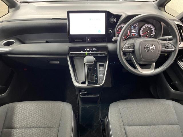 ヴォクシー Ｓ－Ｇ　純正１０型ＤＡ　両側電動ドア　バックカメラ　レーダークルーズ　禁煙車　コーナーセンサー　スマートキー　ＬＥＤヘッド　純正１６インチアルミ　オートハイビーム　車線逸脱警報　オートライト（2枚目）