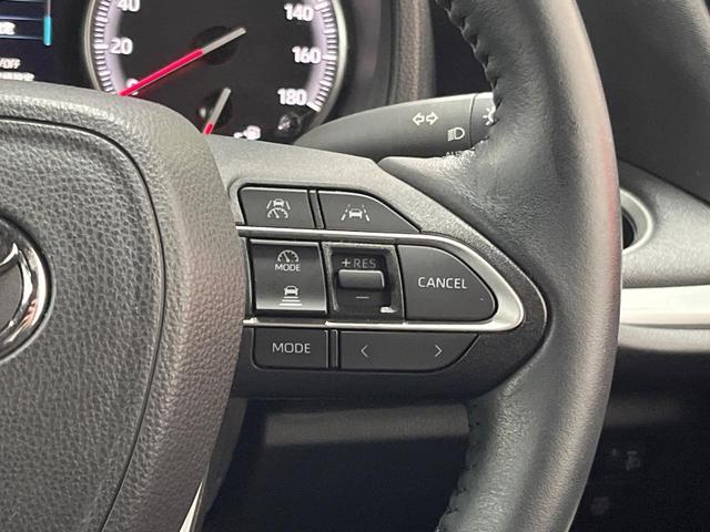 ヴォクシー Ｓ－Ｇ　純正１０型ＤＡ　両側電動ドア　バックカメラ　レーダークルーズ　禁煙車　コーナーセンサー　スマートキー　ＬＥＤヘッド　純正１６インチアルミ　オートハイビーム　車線逸脱警報　オートライト（6枚目）