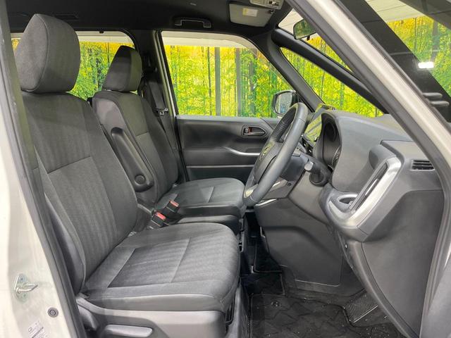 ヴォクシー Ｓ－Ｇ　純正１０型ＤＡ　両側電動ドア　バックカメラ　レーダークルーズ　禁煙車　コーナーセンサー　スマートキー　ＬＥＤヘッド　純正１６インチアルミ　オートハイビーム　車線逸脱警報　オートライト（8枚目）