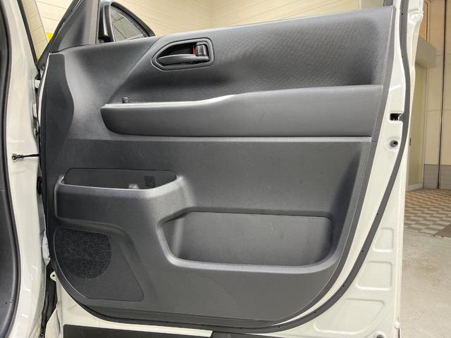 ヴォクシー Ｓ－Ｇ　純正１０型ＤＡ　両側電動ドア　バックカメラ　レーダークルーズ　禁煙車　コーナーセンサー　スマートキー　ＬＥＤヘッド　純正１６インチアルミ　オートハイビーム　車線逸脱警報　オートライト（51枚目）