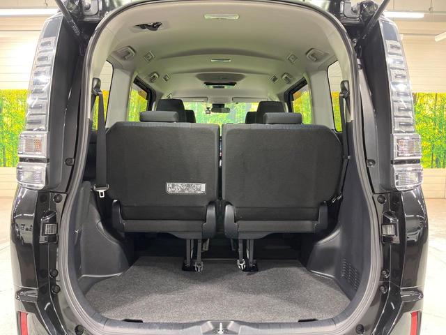 ヴォクシー Ｘ　ＳＤナビ　後席モニター　両側電動ドア　衝突被害軽減システム　禁煙車　ドラレコ　スマートキー　ＬＥＤヘッド　ビルトインＥＴＣ　クルコン　オートハイビーム　オートライト　デュアルエアコン（61枚目）