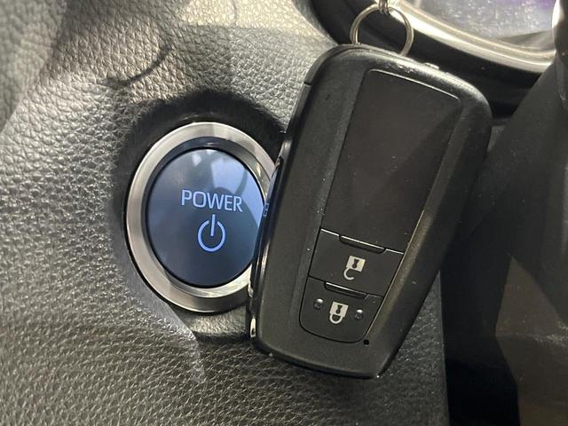 カローラツーリング ハイブリッド　ダブルバイビー　純正９型ＤＡ　衝突軽減装置　ＬＥＤヘッド　レーダークルーズ　ブラインドスポットモニター　ＥＴＣ　ドラレコ　Ｂｌｕｅｔｏｏｔｈ　ステアリングヒーター　シートヒーター　バックカメラ　オートエアコン（36枚目）