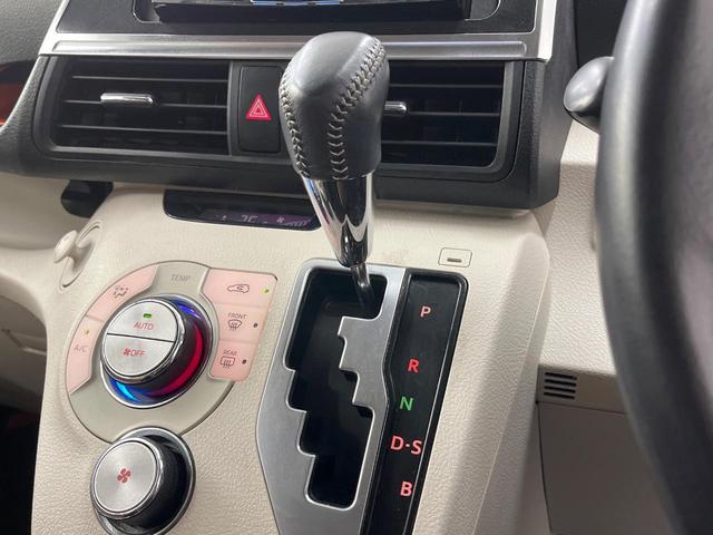 シエンタ Ｇ　ＳＤナビ　バックカメラ　両側電動ドア　禁煙車　スマートキー　ＬＥＤヘッド　ビルトインＥＴＣ　オートライト　Ｂｌｕｅｔｏｏｔｈ　ＣＤ　ＤＶＤ再生　フルセグ（32枚目）