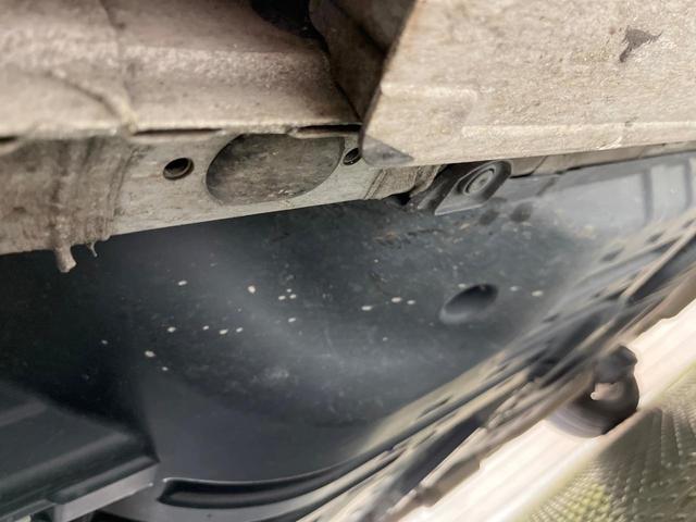 ステップワゴンスパーダ スパーダハイブリッド　Ｇ・ＥＸ　ホンダセンシング　両側電動スライド　純正ナビ　後席モニター　バックカメラ　衝突被害軽減装置　禁煙車　ハーフレザーシート　ドラレコ　コーナーセンサー　スマートキー　ＬＥＤヘッド　ＥＴＣ　Ｂｌｕｅｔｏｏｔｈ再生（22枚目）