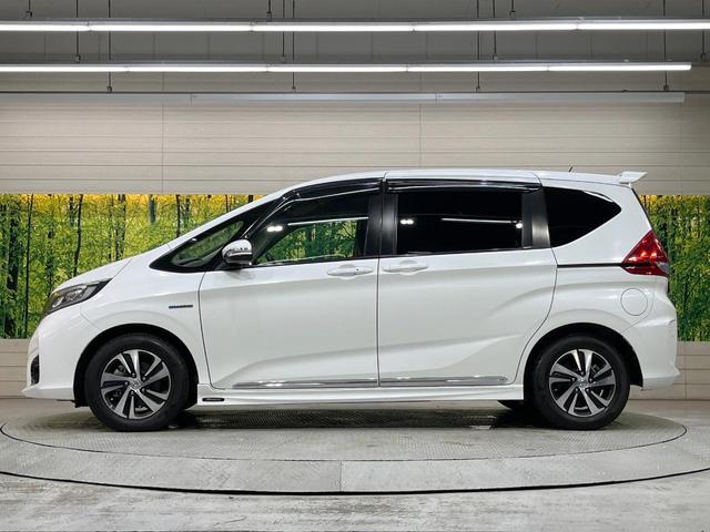 フリードハイブリッド ハイブリッド・ＥＸ　純正８型ナビ　バックカメラ　両側電動ドア　衝突被害軽減システム　レーダークルーズ　禁煙車　ハーフレザーシート　ドラレコ　コーナーセンサー　スマートキー　ＬＥＤヘッド　ビルトインＥＴＣ（66枚目）