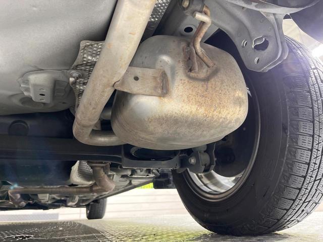 アクア Ｓスタイルブラック　９型ナビ　バックカメラ　衝突被害軽減装置　禁煙車　ドラレコ　スマートキー　ＬＥＤヘッド　ＥＴＣ　オートハイビーム　車線逸脱警報　オートライト　オートエアコン　Ｂｌｕｅｔｏｏｔｈ　ＣＤ　ＤＶＤ再生（21枚目）