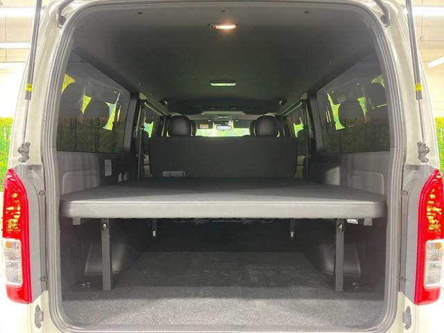 ハイエースバン スーパーＧＬ　ダークプライムＩＩ　ＳＤナビ　両側電動ドア　バックカメラ　禁煙車　ハーフレザーシート　コーナーセンサー　スマートキー　ＬＥＤヘッド　ビルトインＥＴＣ　オートハイビーム　車線逸脱警報　オートライト　オートエアコン（52枚目）