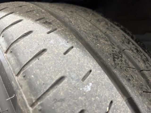 カローラツーリング ハイブリッド　ダブルバイビー　純正１０型ナビ　バックカメラ　衝突被害軽減システム　レーダークルーズ　禁煙車　ハーフレザーシート　ドラレコ　コーナーセンサー　スマートキー　ＬＥＤヘッド　ＥＴＣ２．０　純正１７インチアルミ（23枚目）