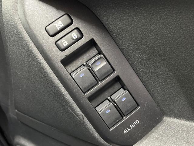 ランドクルーザープラド ＴＸ　Ｌパッケージ　マットブラックエディション　メーカーナビ　全周囲カメラ　衝突被害軽減システム　レーダークルーズ　禁煙車　レザーシート　前席シートエアコン　ドラレコ　コーナーセンサー　スマートキー　ＬＥＤヘッド　ＥＴＣ２．０　純正１８インチアルミ（44枚目）