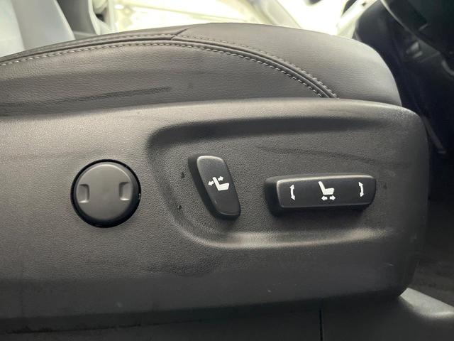 ランドクルーザープラド ＴＸ　Ｌパッケージ　マットブラックエディション　メーカーナビ　全周囲カメラ　衝突被害軽減システム　レーダークルーズ　禁煙車　レザーシート　前席シートエアコン　ドラレコ　コーナーセンサー　スマートキー　ＬＥＤヘッド　ＥＴＣ２．０　純正１８インチアルミ（45枚目）