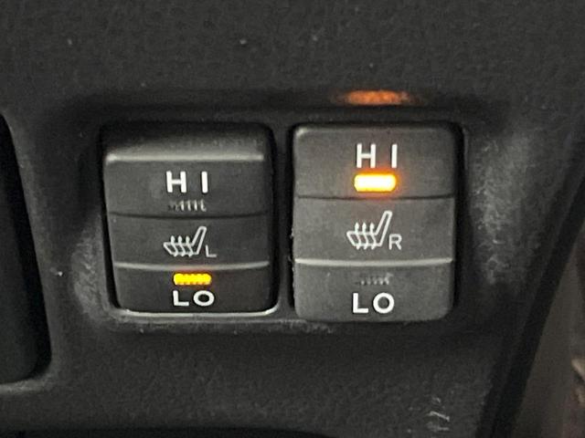 エスクァイア Ｇｉ　ＳＤナビ　バックカメラ　両側電動ドア　衝突被害軽減システム　禁煙車　ハーフレザーシート　ドラレコ　スマートキー　ＬＥＤヘッド　ＥＴＣ　クルコン　純正１５インチアルミ　オートハイビーム　車線逸脱警報（6枚目）