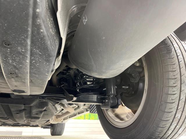 ヴェゼル ハイブリッドZ・ホンダセンシング 純正ナビ バックカメラ 衝突被害軽減装置 レーダークルーズ 禁煙車 レザーシート シートヒーター ドラレコ スマートキー LEDヘッド ETC 純正AW オートハイビーム オートエアコン オートライト(21枚目)