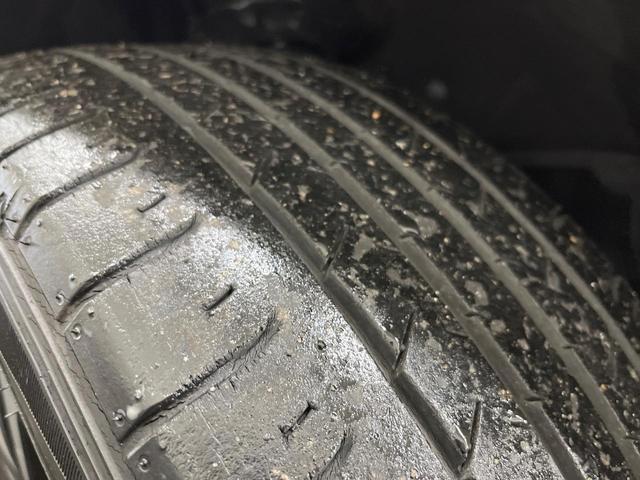 ヴェゼル ハイブリッドZ・ホンダセンシング 純正ナビ バックカメラ 衝突被害軽減装置 レーダークルーズ 禁煙車 レザーシート シートヒーター ドラレコ スマートキー LEDヘッド ETC 純正AW オートハイビーム オートエアコン オートライト(62枚目)