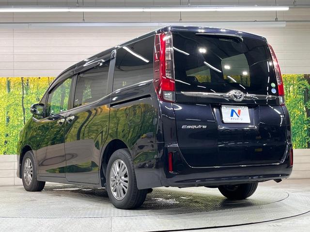 エスクァイア Ｇｉ　ブラックテーラード　純正１０型ナビ　バックカメラ　両側電動ドア　衝突被害軽減システム　禁煙車　レザー調シート　ドラレコ　スマートキー　ＬＥＤヘッド　ビルトインＥＴＣ　クルコン　純正１５インチアルミ　オートハイビーム（18枚目）