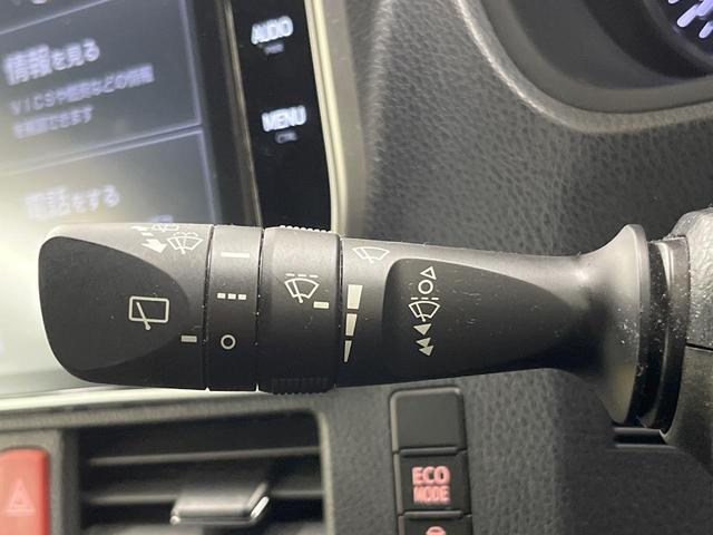 エスクァイア Ｇｉ　ブラックテーラード　純正１０型ナビ　バックカメラ　両側電動ドア　衝突被害軽減システム　禁煙車　レザー調シート　ドラレコ　スマートキー　ＬＥＤヘッド　ビルトインＥＴＣ　クルコン　純正１５インチアルミ　オートハイビーム（33枚目）