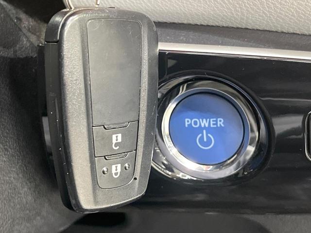 プリウス S 純正ナビ バックカメラ 禁煙車 スマートキー LEDヘッド ETC オートライト オートエアコン Bluetooth CD DVD再生 フルセグ 革巻きステアリング 電動格納ミラー プライバシーガラス(6枚目)