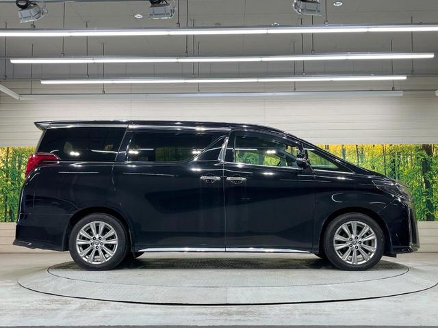 アルファード ２．５Ｓ　タイプゴールド　サンルーフ　純正９型ＤＡ　後席モニター　両側電動スライド　電動リアゲート　ＬＥＤヘッド　ＥＴＣ　ドラレコ　Ｂｌｕｅｔｏｏｔｈ　衝突軽減装置　レーダークルーズ　リアオートエアコン　電動パーキング（62枚目）