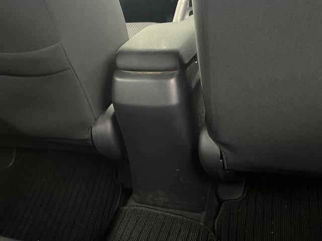 フィット １３Ｇ・Ｌ　ホンダセンシング　純正ナビ　衝突軽減装置　レーダークルーズ　ＥＴＣ　バックカメラ　ＬＥＤヘッド　ドラレコ　オートエアコン　スマートキー　プッシュスタート　シートリフター　電動格納ドアミラー　アイドリングストップ（53枚目）