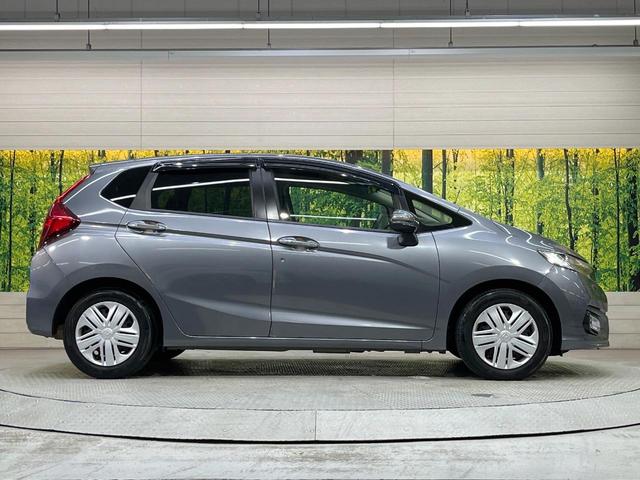 フィット １３Ｇ・Ｌ　ホンダセンシング　純正ナビ　衝突軽減装置　レーダークルーズ　ＥＴＣ　バックカメラ　ＬＥＤヘッド　ドラレコ　オートエアコン　スマートキー　プッシュスタート　シートリフター　電動格納ドアミラー　アイドリングストップ（65枚目）