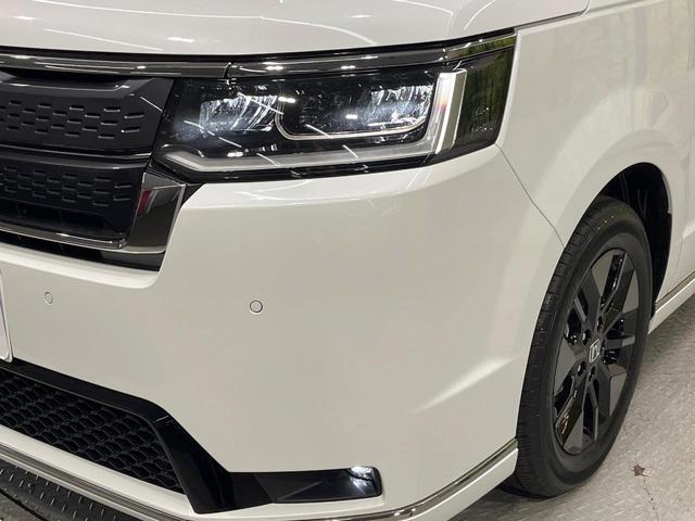 ステップワゴン ｅ：ＨＥＶスパーダ　登録済未使用車　純正１１．４型ナビ　両側電動スライド　レーダークルーズ　ブラインドスポットモニター　衝突軽減装置　ＬＥＤヘッド　Ｂｌｕｅｔｏｏｔｈ　フルセグＴＶ　シートヒーター　電動リアゲート（13枚目）