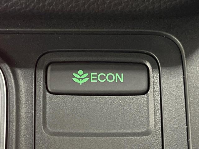 ステップワゴン ｅ：ＨＥＶスパーダ　登録済未使用車　純正１１．４型ナビ　両側電動スライド　レーダークルーズ　ブラインドスポットモニター　衝突軽減装置　ＬＥＤヘッド　Ｂｌｕｅｔｏｏｔｈ　フルセグＴＶ　シートヒーター　電動リアゲート（61枚目）