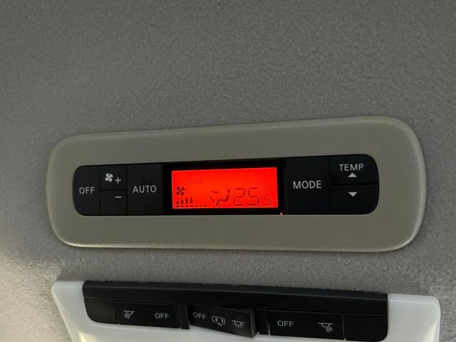 セレナ ハイウェイスター　２トーンカラー　両側電動ドア　純正９型ナビ　後席モニター　全周囲カメラ　衝突軽減　プロパイロット　禁煙車　ドラレコ　コーナーセンサー　スマートキー　ＬＥＤヘッド　ＥＴＣ　純正１６インチアルミ（42枚目）