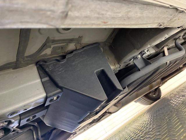 アルファード ２．５Ｓ　Ｃパッケージ　サンルーフ　純正１０型ナビ　後席モニター　デジタルミラー　両側電動スライド　３眼ＬＥＤヘッド　レーダークルーズ　電動リアゲート　衝突軽減装置　Ｂｌｕｅｔｏｏｔｈ　パワーシート　ドラレコ　シートヒーター（22枚目）