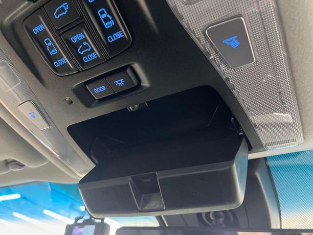 アルファード ２．５Ｓ　Ｃパッケージ　サンルーフ　純正１０型ナビ　後席モニター　デジタルミラー　両側電動スライド　３眼ＬＥＤヘッド　レーダークルーズ　電動リアゲート　衝突軽減装置　Ｂｌｕｅｔｏｏｔｈ　パワーシート　ドラレコ　シートヒーター（69枚目）