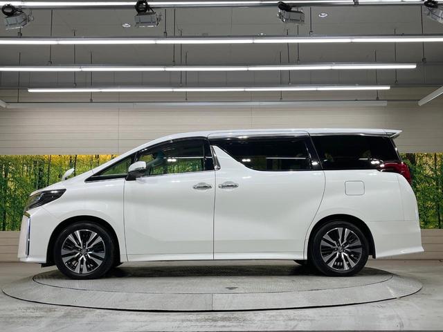 アルファード ２．５Ｓ　Ｃパッケージ　サンルーフ　純正１０型ナビ　後席モニター　デジタルミラー　両側電動スライド　３眼ＬＥＤヘッド　レーダークルーズ　電動リアゲート　衝突軽減装置　Ｂｌｕｅｔｏｏｔｈ　パワーシート　ドラレコ　シートヒーター（74枚目）