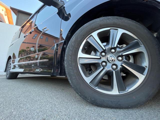 ノア Ｓｉ　ダブルバイビー　モデリスタ　両側電動ドア　純正ＳＤナビ　後席モニター　バックカメラ　衝突被害軽減システム　禁煙車　ハーフレザーシート　ドラレコ　スマートキー　ＬＥＤヘッド　ビルトインＥＴＣ　クルコン（15枚目）