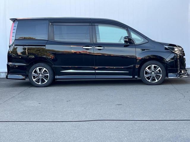 ノア Ｓｉ　ダブルバイビー　モデリスタ　両側電動ドア　純正ＳＤナビ　後席モニター　バックカメラ　衝突被害軽減システム　禁煙車　ハーフレザーシート　ドラレコ　スマートキー　ＬＥＤヘッド　ビルトインＥＴＣ　クルコン（50枚目）