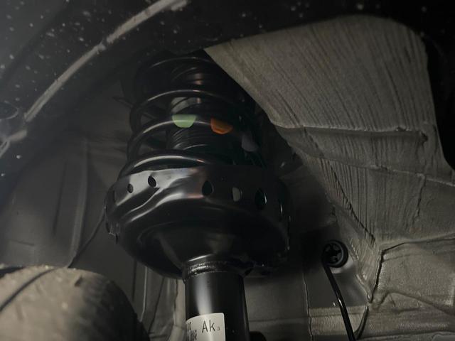 ステップワゴン スパーダ　純正１１．４型ナビ　両側電動スライド　ブラインドスポットモニター　衝突軽減装置　レーダークルーズ　ＬＥＤヘッド　電動リアゲート　シートヒーター　合皮シート　オットマン　Ｂｌｕｅｔｏｏｔｈ　フルセグＴＶ（20枚目）