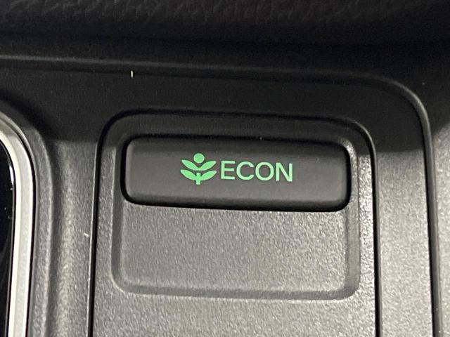 ステップワゴン スパーダ　純正１１．４型ナビ　両側電動スライド　ブラインドスポットモニター　衝突軽減装置　レーダークルーズ　ＬＥＤヘッド　電動リアゲート　シートヒーター　合皮シート　オットマン　Ｂｌｕｅｔｏｏｔｈ　フルセグＴＶ（60枚目）