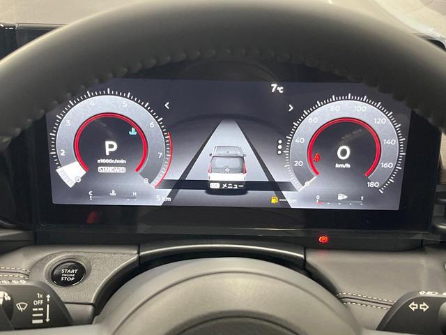 セレナ ハイウェイスターＶ　登録済未使用車　純正１２．３型ナビ　両側電動スライド　全周囲カメラ　衝突軽減　レーダークルーズ　ハーフレザーシート　ドラレコ　コーナーセンサー　スマートキー　ＬＥＤヘッド　ビルトインＥＴＣ（24枚目）