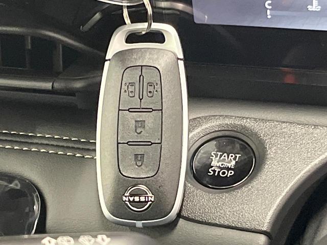 セレナ ハイウェイスターＶ　登録済未使用車　純正１２．３型ナビ　両側電動スライド　全周囲カメラ　衝突軽減　レーダークルーズ　ハーフレザーシート　ドラレコ　コーナーセンサー　スマートキー　ＬＥＤヘッド　ビルトインＥＴＣ（37枚目）