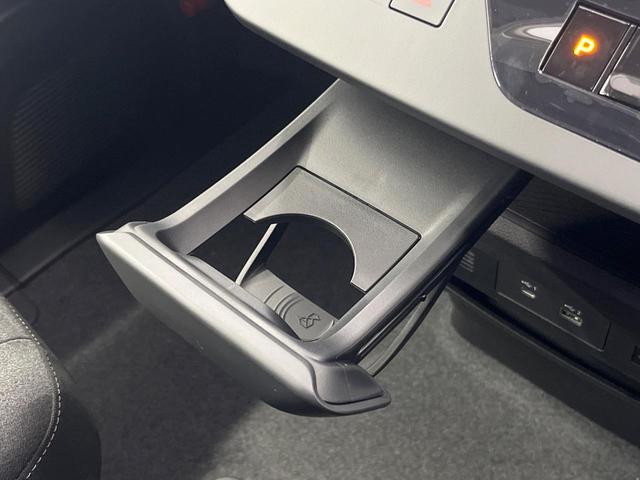 セレナ ハイウェイスターＶ　登録済未使用車　純正１２．３型ナビ　両側電動スライド　全周囲カメラ　衝突軽減　レーダークルーズ　ハーフレザーシート　ドラレコ　コーナーセンサー　スマートキー　ＬＥＤヘッド　ビルトインＥＴＣ（46枚目）