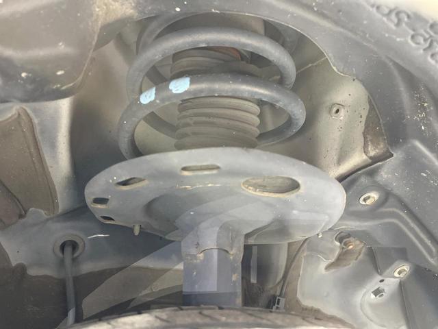 ノア G 純正9型ナビ バックカメラ 両側電動スライド ETC ドラレコ LEDヘッドライト フォグランプ 純正アルミ スマートキー オートライト オートエアコン Bluetooth フルセグTV(20枚目)