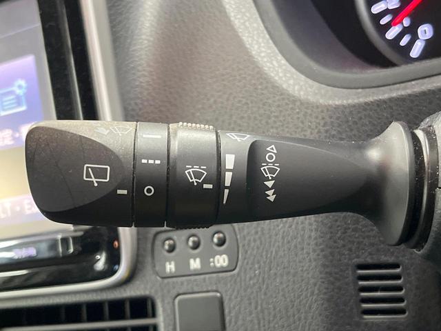 ノア G 純正9型ナビ バックカメラ 両側電動スライド ETC ドラレコ LEDヘッドライト フォグランプ 純正アルミ スマートキー オートライト オートエアコン Bluetooth フルセグTV(28枚目)