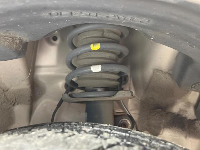 ムーヴ Ｌ　ＳＡＩＩ　ＳＤナビ　バックカメラ　衝突被害軽減装置　禁煙車　ＥＴＣ　Ｂｌｕｅｔｏｏｔｈ　ＣＤ　ＤＶＤ再生　フルセグ　キーレスエントリー　電動格納ドアミラー　横滑り防止装置　アイドリングストップ（20枚目）